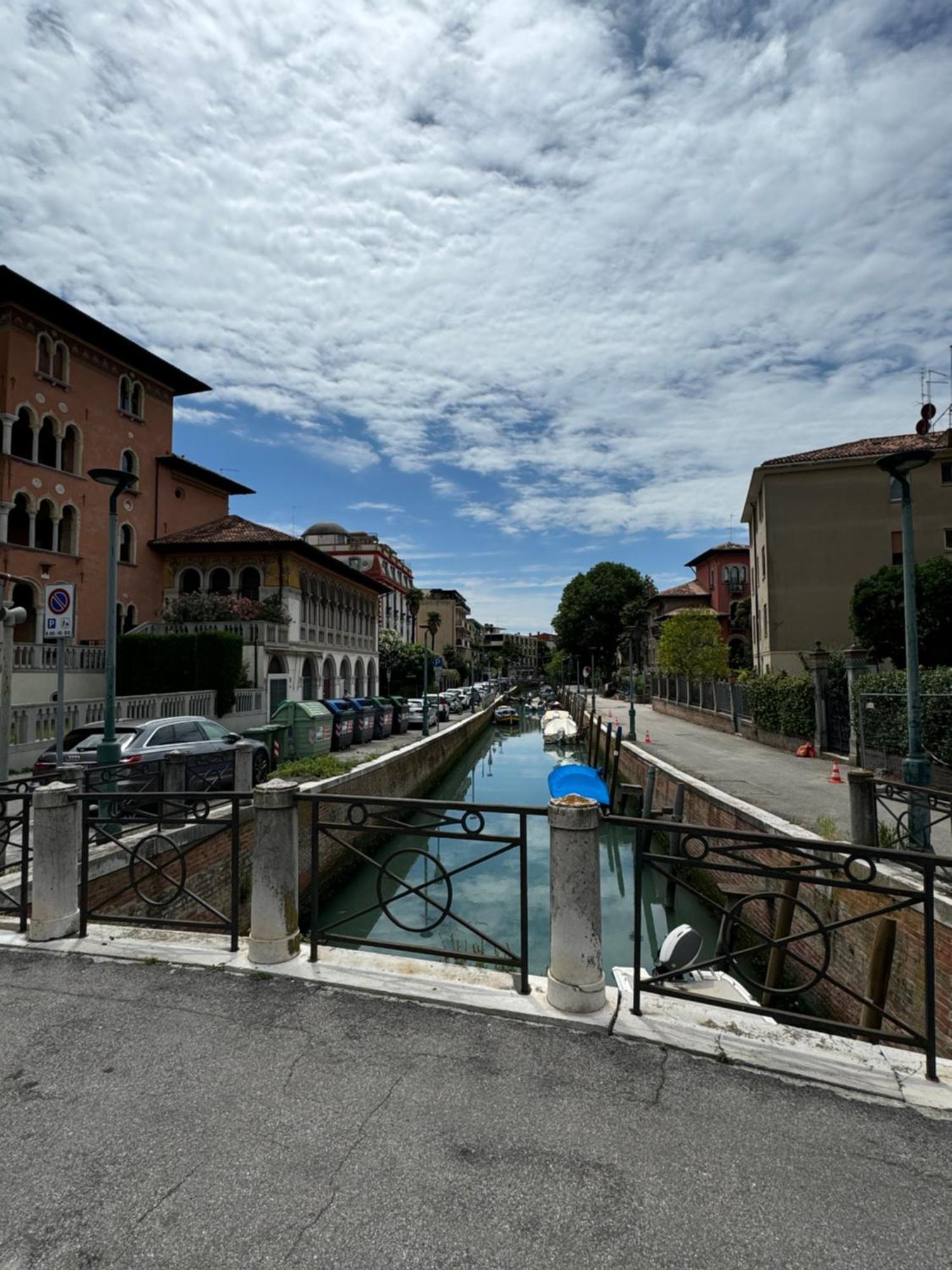 Appartamento Villa Trento Венеция-Лидо Экстерьер фото